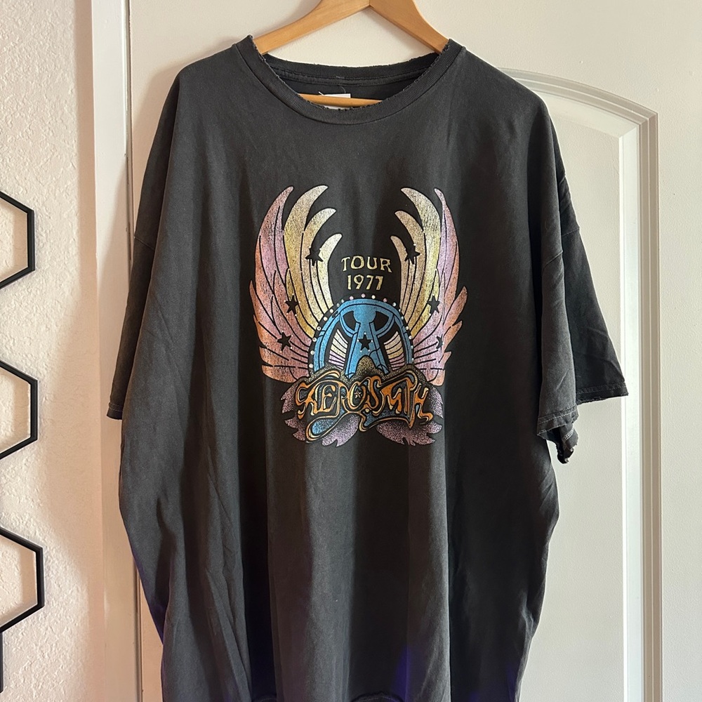 Aerosmith rhinestone graphic tee band tee